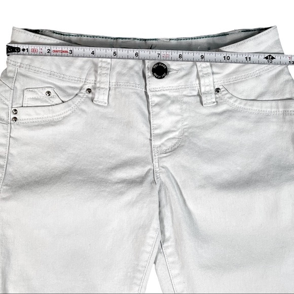 YMI size 3 wannabettabutt? all white skinny jeans, vintage, great condition - Picture 12 of 16